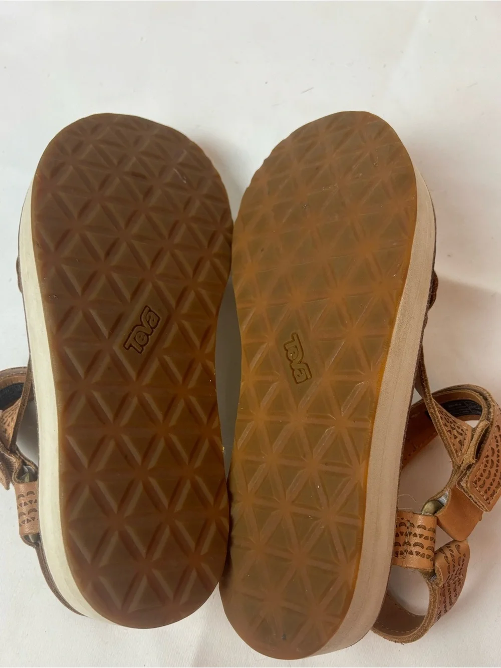 Teva Midform Universal Geometric Tan Sand Dune Leather Embossed Sandals Womens 8